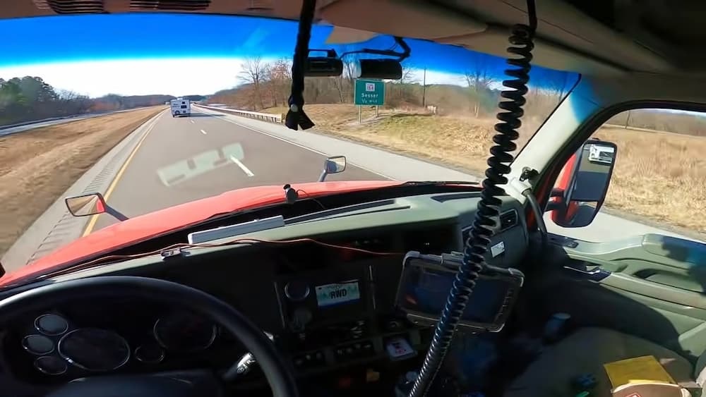 Best CB Radio for Truckers